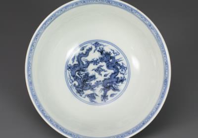 图片[2]-Bowl with dragons and clouds in underglaze blue, Ming dynasty (1368-1644)-China Archive